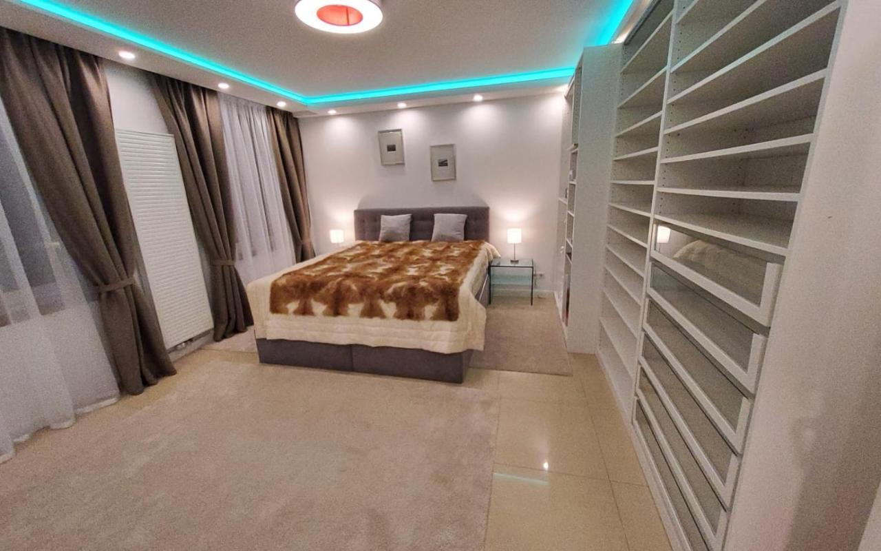 3 Zimmer Wohnung - Keine Party Wohnung ! 6 Personen Düsseldorf Eksteriør billede