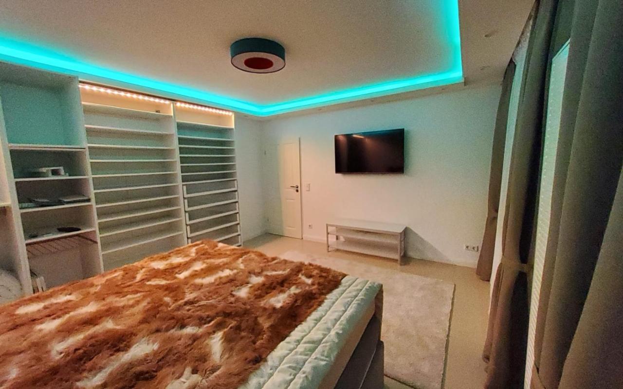 3 Zimmer Wohnung - Keine Party Wohnung ! 6 Personen Düsseldorf Eksteriør billede